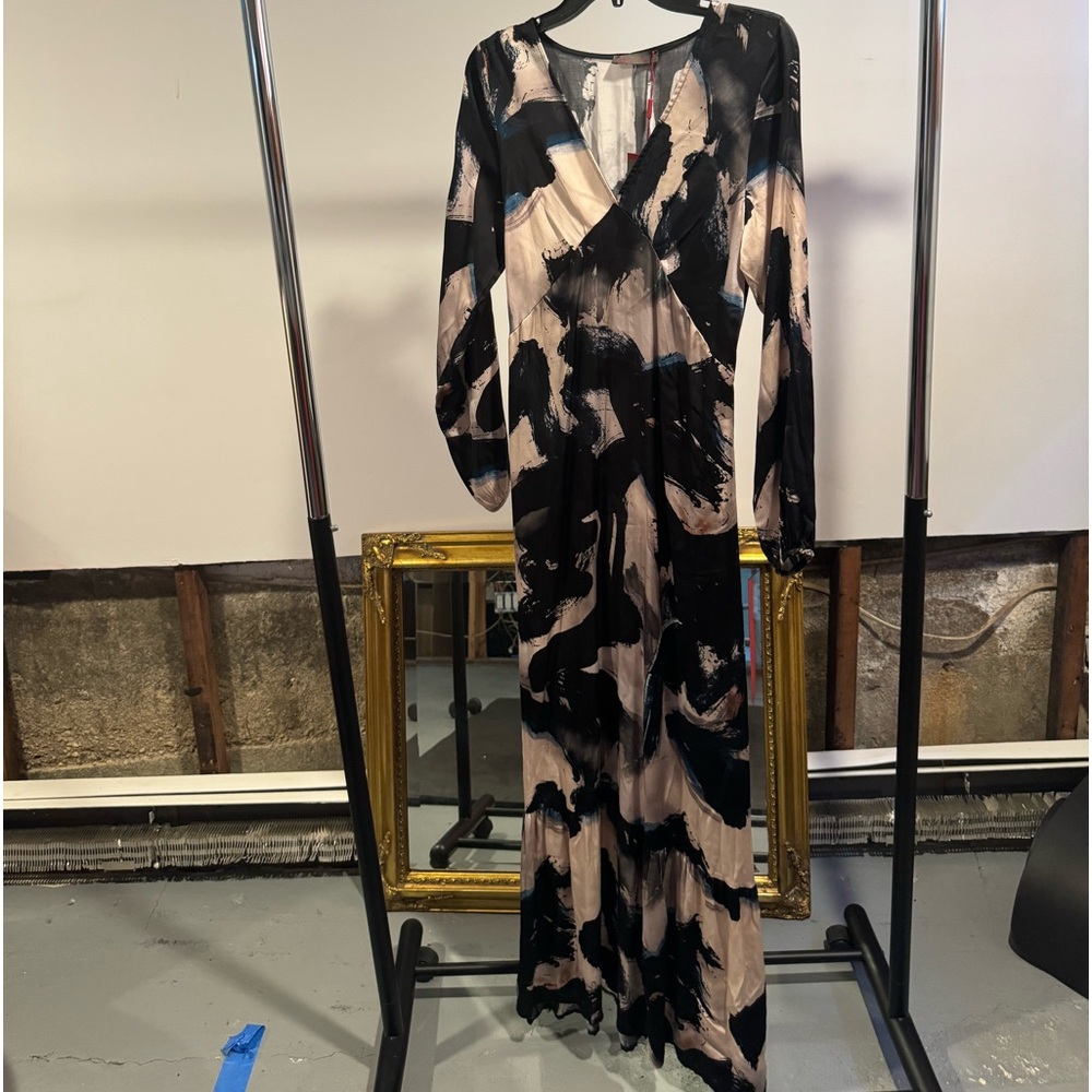 LOLA maxi dress